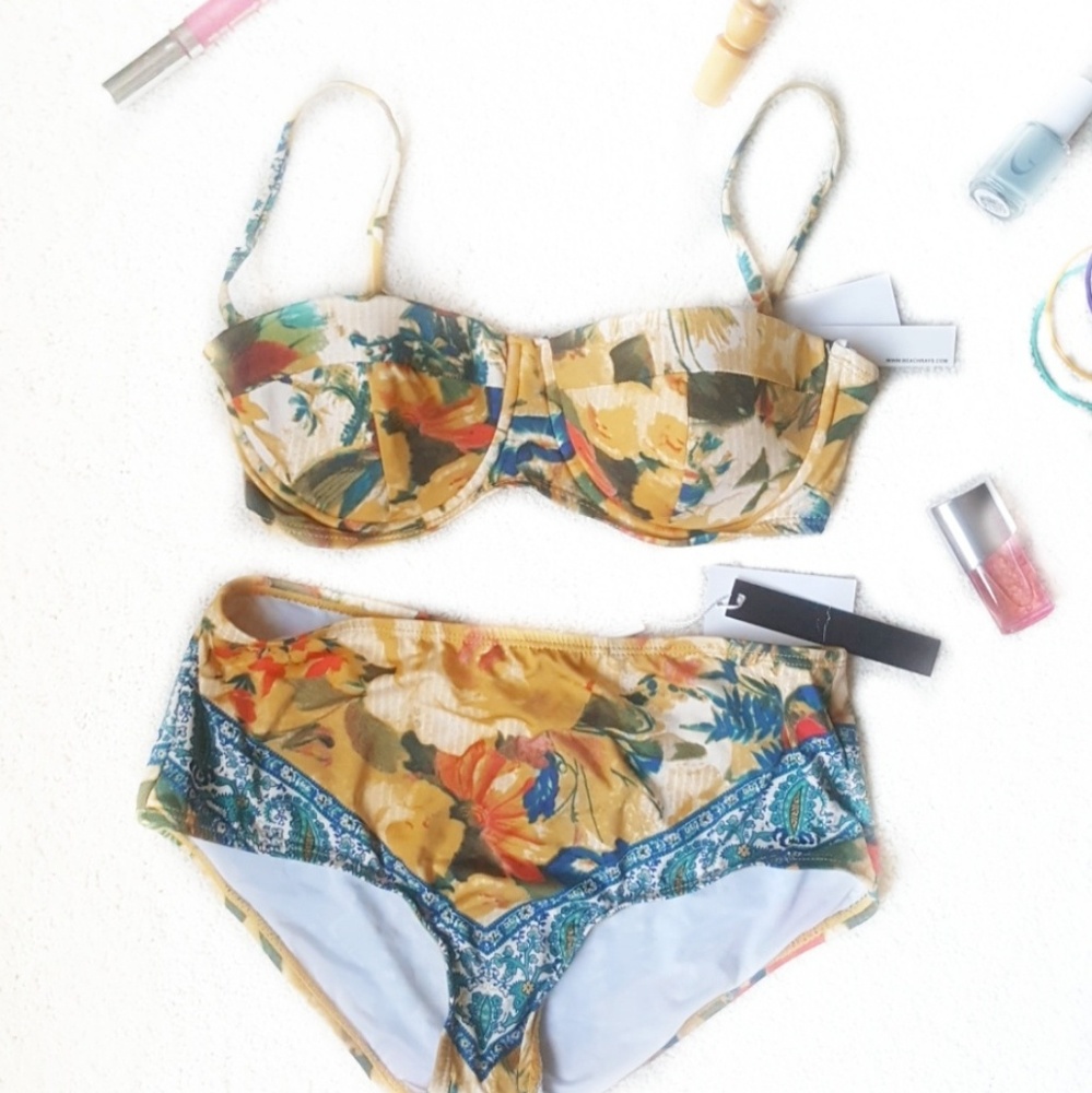 🆕 WET • floral watercolor bikini hot pants NWT